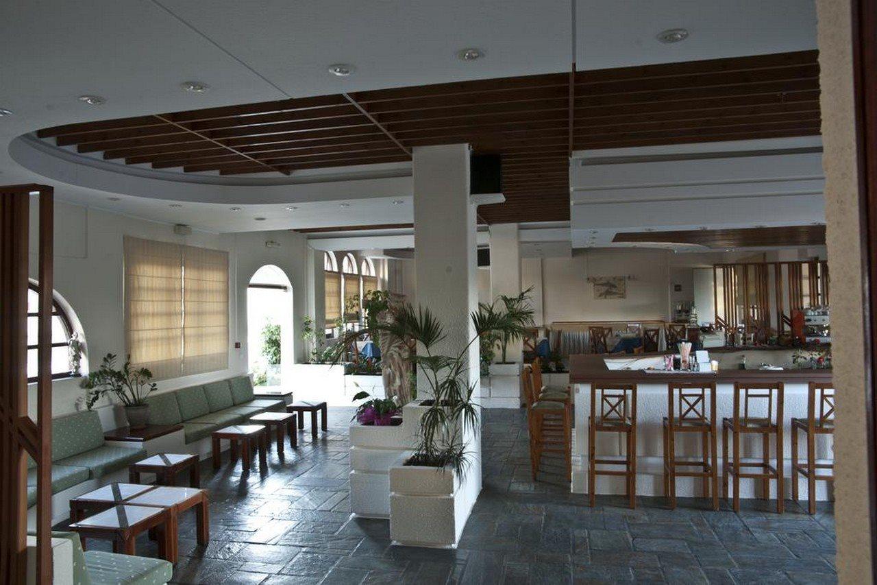 Albatross Hotel マレメ エクステリア 写真